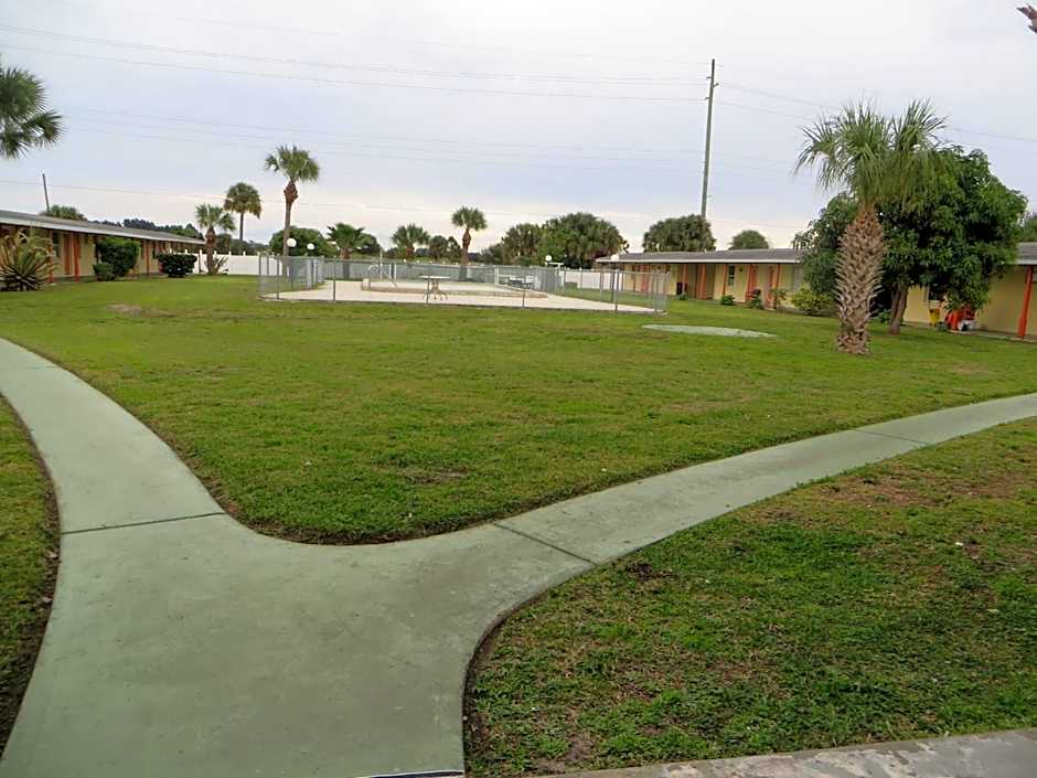 Sunset Inn- Fort Pierce, FL