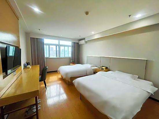 GreenTree Inn Changzhou Menghe Town Chengfeng Building