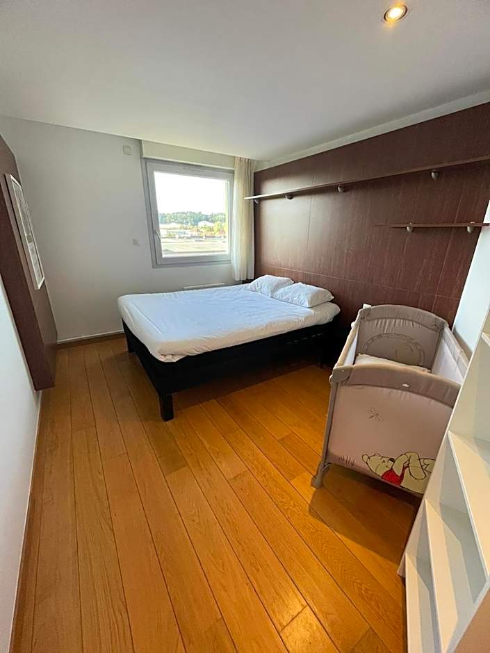 Ibis Styles Bethune Bruay Hotel