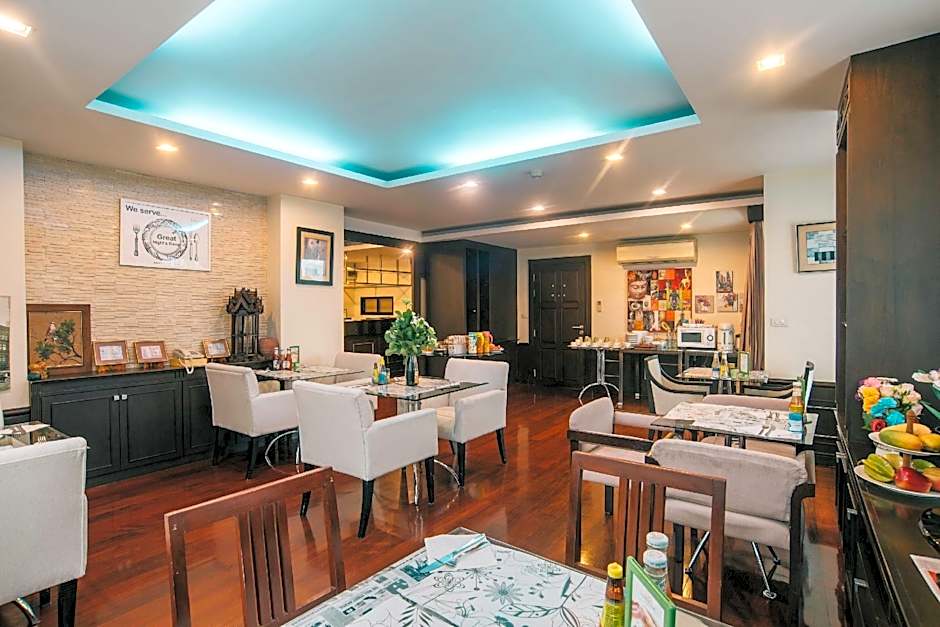 Icheck Inn Sukhumvit Soi 2