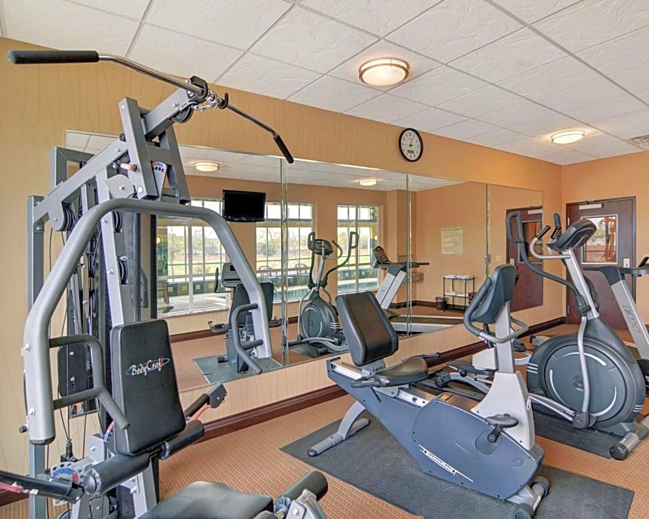 Comfort Inn & Suites Near Lake Lewisville