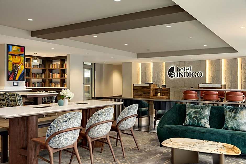 Hotel Indigo Naperville Riverwalk By IHG