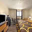 Super 8 by Wyndham Dodge City
