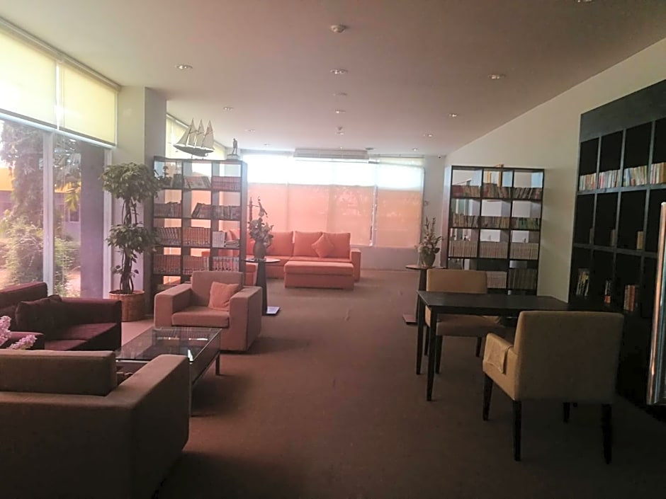 The Park 304 Executive Serviced Apartment