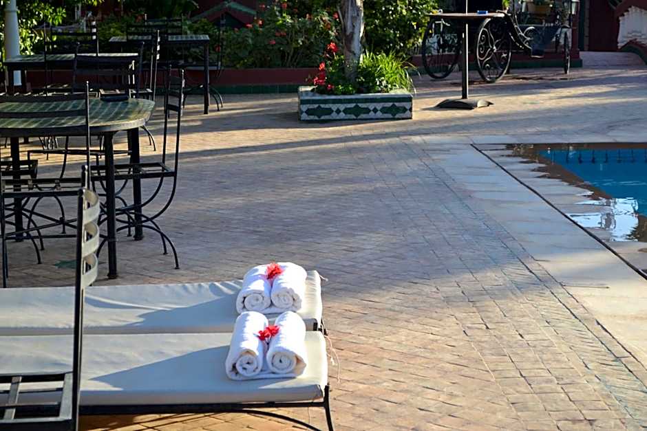 Hotel Riad L' Arganier D' Or