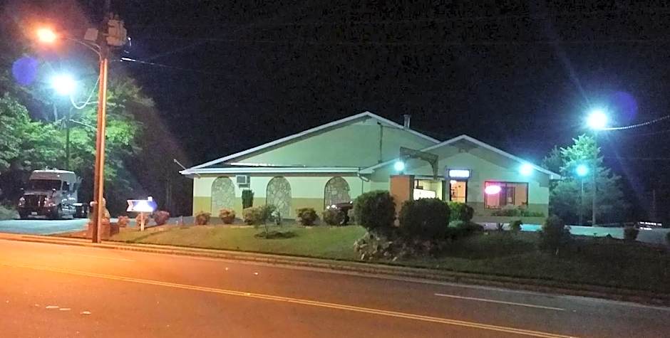 Loyalty Inn Rockingham