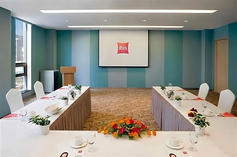 Central Seven Hotel by Kwon Busan Seomyeon