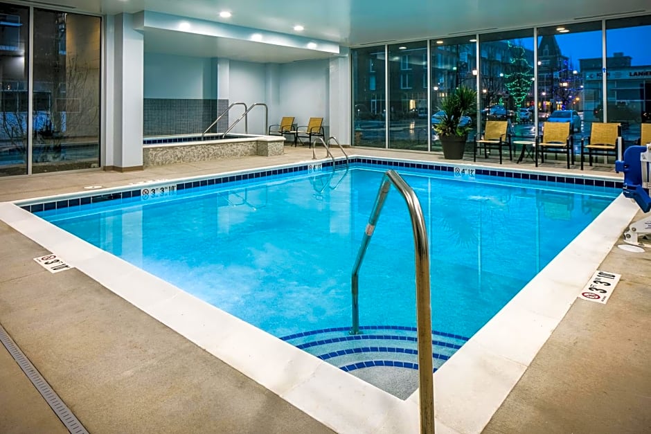 Staybridge Suites Des Moines Downtown By IHG