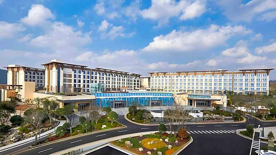 Jeju Shinhwa World Landing Resort