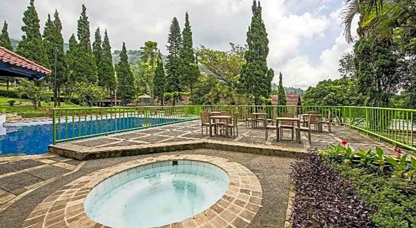 Grand Whiz Hotel Bromo