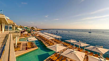 AX ODYCY Hotel