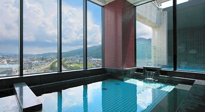 Candeo Hotels Chino