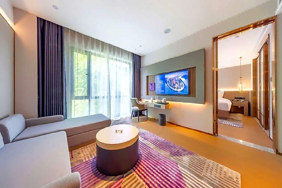 Lavande Hotel Jingjiang Automobile Terminal