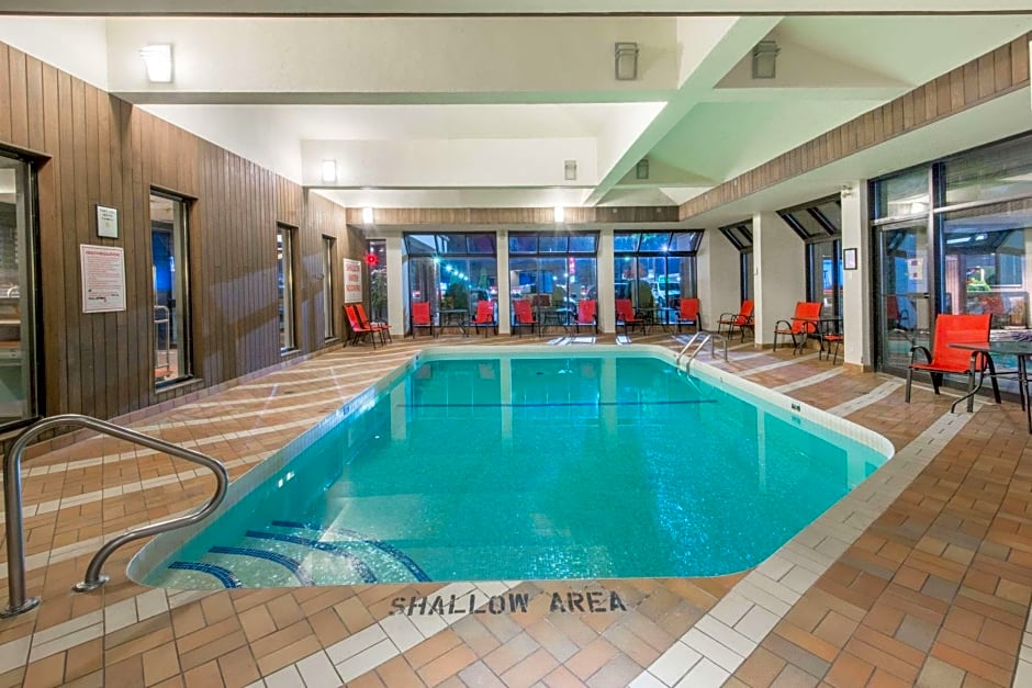 Ramada Plaza by Wyndham Niagara Falls