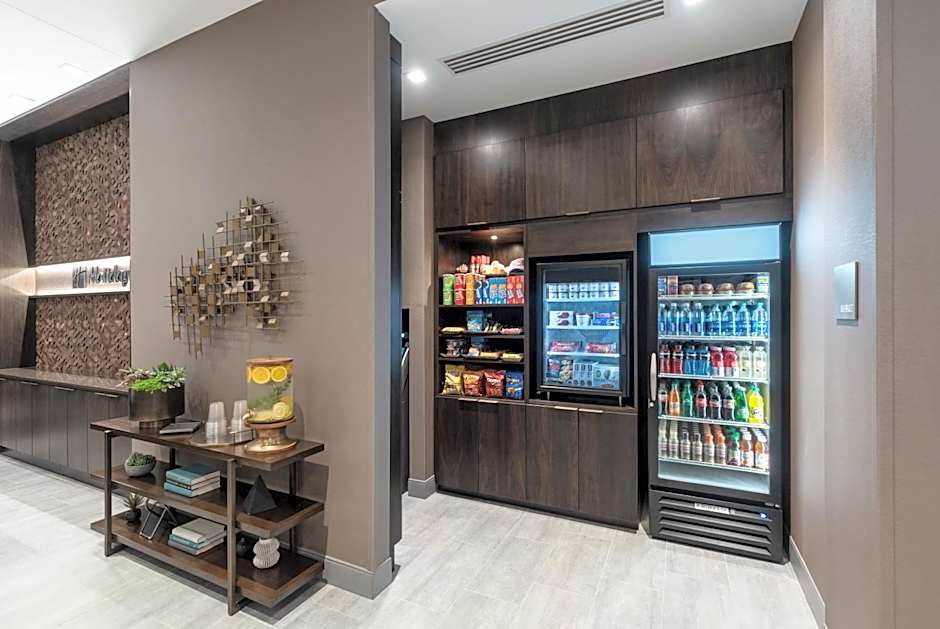 Holiday Inn Boston Logan Airport - Chelsea By IHG