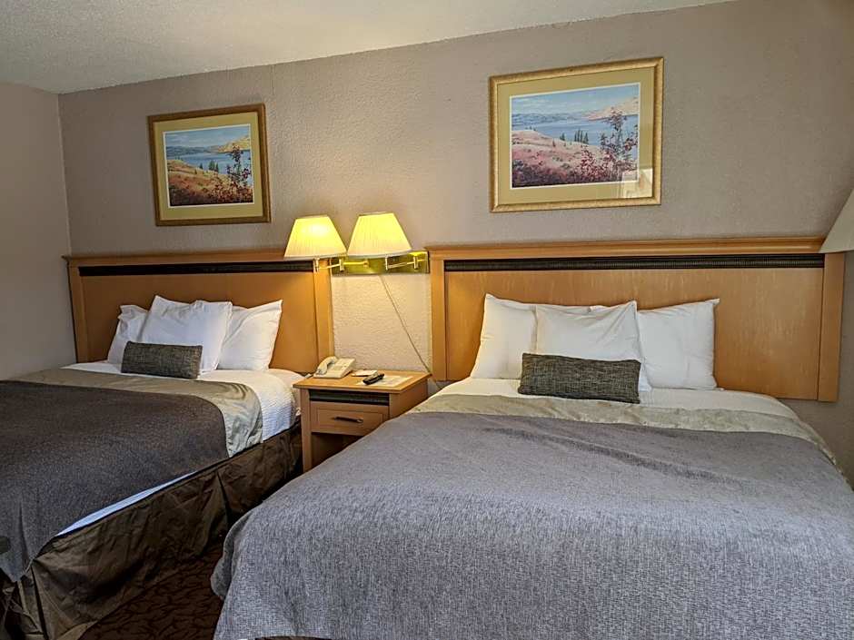Howard Johnson by Wyndham Downtown Kamloops