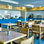 Country Inn & Suites by Radisson, Frederick, MD
