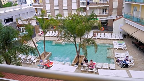 Double or Twin Room with Pool View