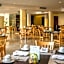Le Reve by Mij - Beachfront Hotel
