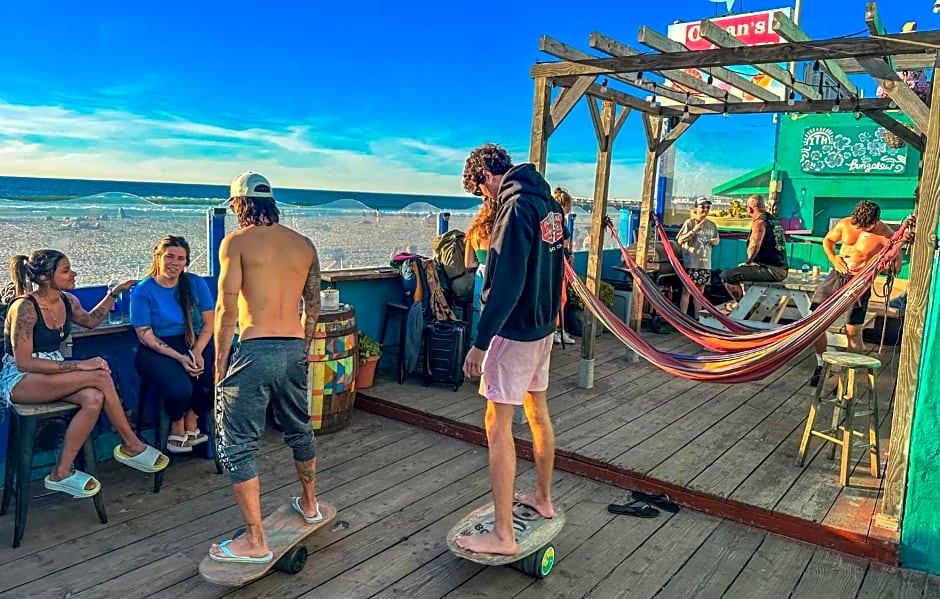 ITH Beach Bungalow Surf Hostel San Diego Adults Only
