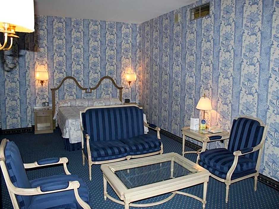 Hotel Ebora by Vivere Stays