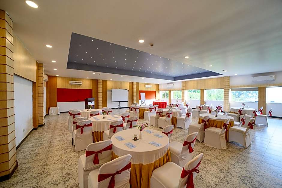 Hotel Sinclairs Retreat Dooars