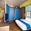 Tulyp, Tapestry Collection by Hilton