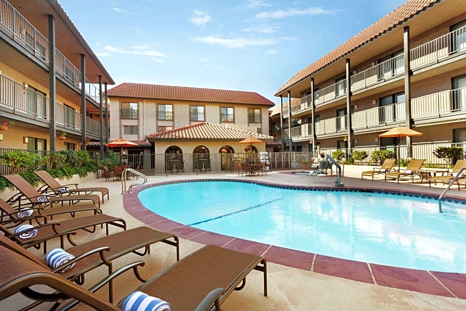 Embassy Suites by Hilton Lompoc Central Coast