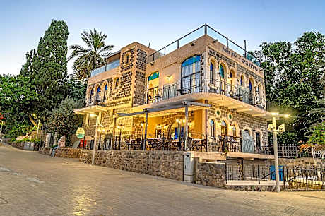Shirat Hayam Hotel
