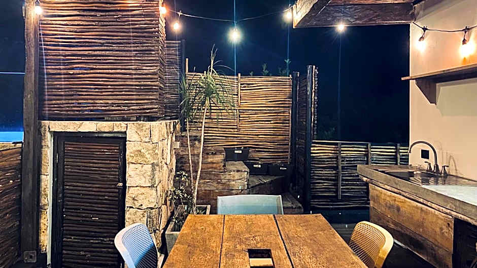 La Casa de María 11:11