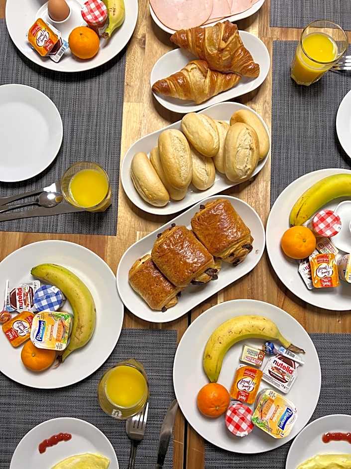 La Maison Charentonneau