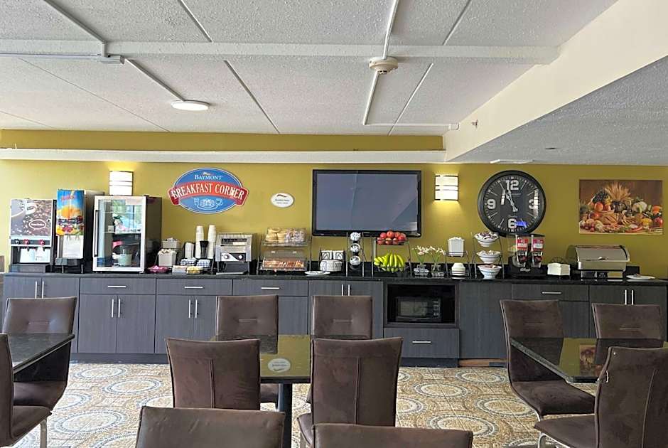 Baymont by Wyndham Addison