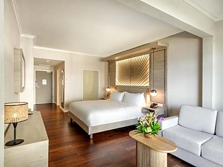 King Room with Grand Balcony
