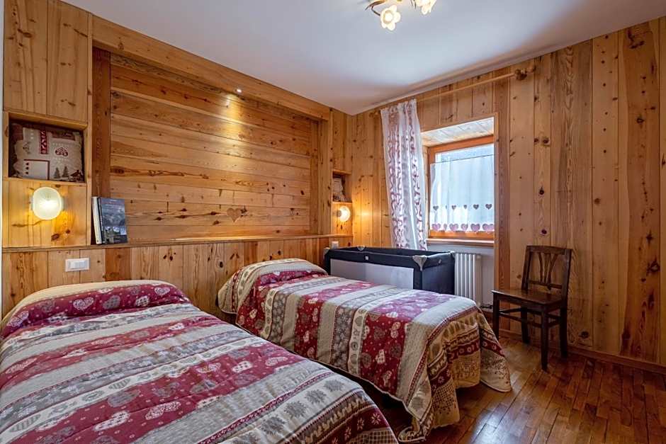 Le Vieux Noyer - Appartamenti al Verde villaggio di Rumiod