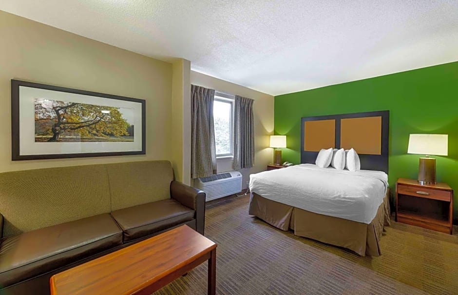 Extended Stay America Suites - Cleveland - Great Northern Mall