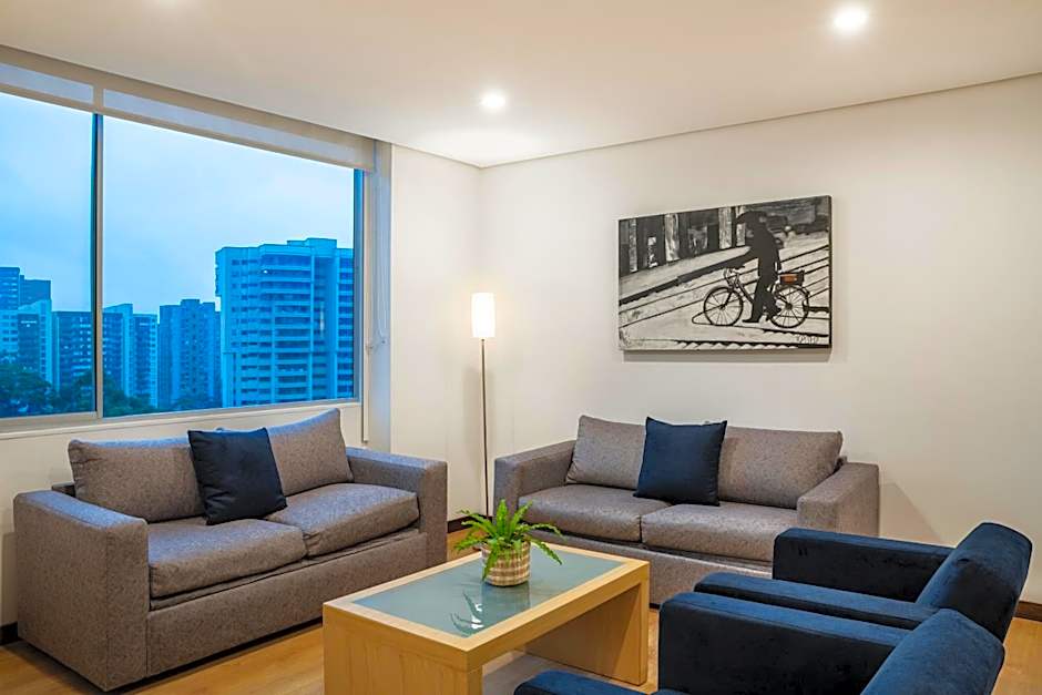 Photo 1 of 8 of Junior Suite