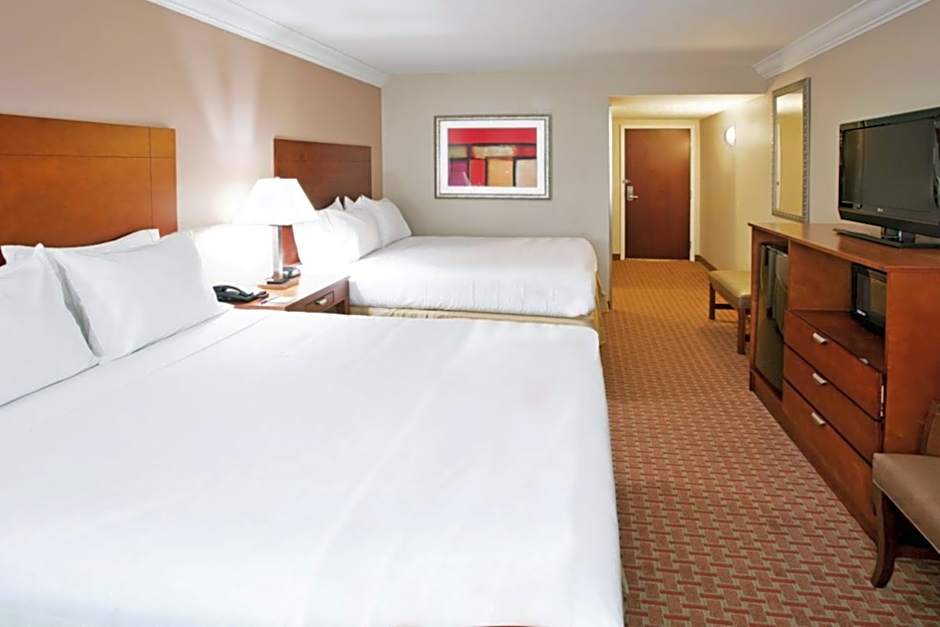 Holiday Inn Express & Suites Niagara Falls By IHG