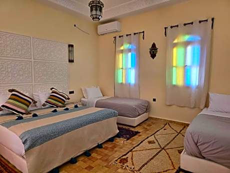 Queen Suite with Pool View