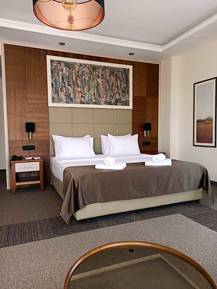 Hotel Lazaro