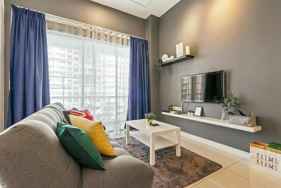 Puchong Skypod Residence, 1-5 pax with Balcony Unit, Walking Distance to IOI Mall, 10min Drive to Sunway