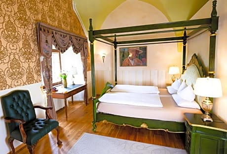 Hotel & Tagungszentrum Schloss Hohenfels