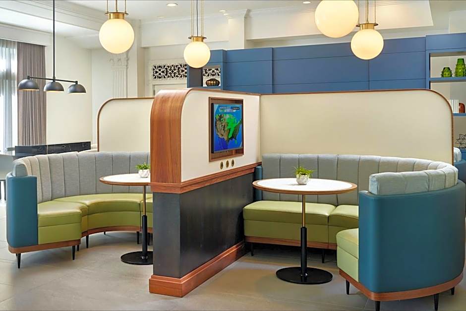 Courtyard by Marriott New Orleans French Quarter/Iberville