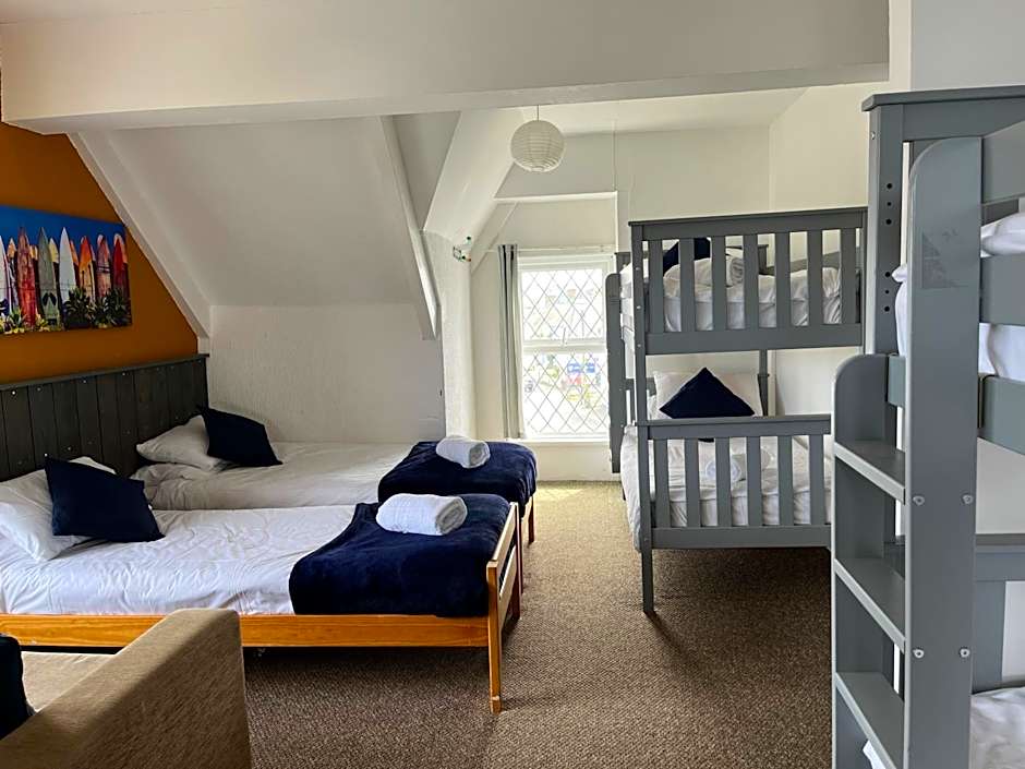 Elemental Surf Lodge