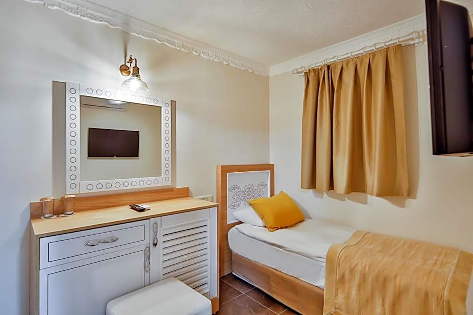 Crystal Club World of Colours Comfort Collection