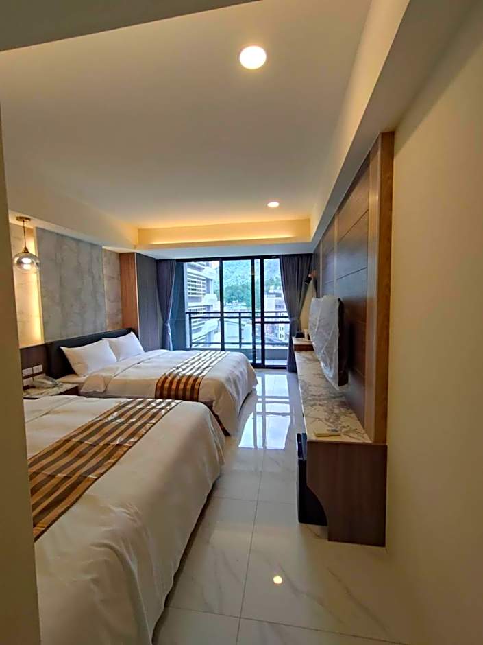 Shuian Lakeside Hotel II