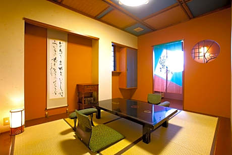 Superior Japanese-Style Twin Room