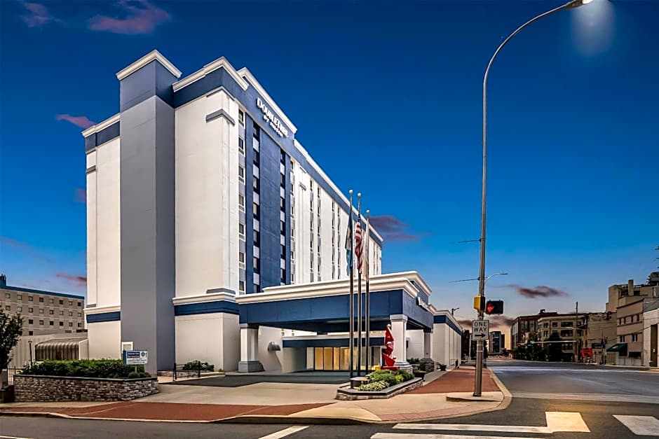 DoubleTree By Hilton Hotel Wilmington Downtown