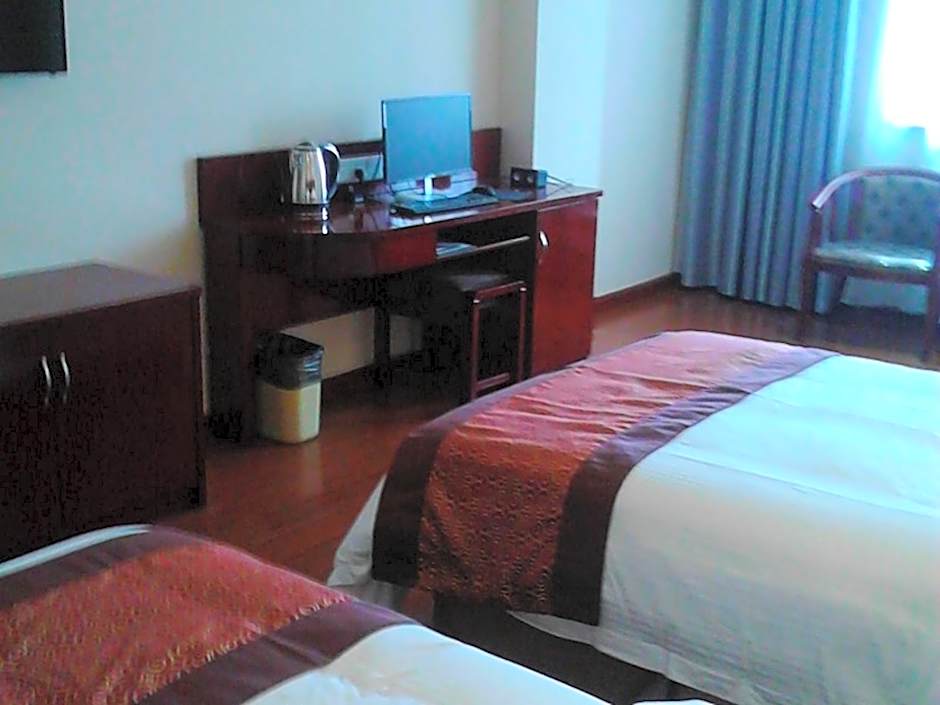 GreenTree Inn Luan Huoqiu Jianxing Road Express Hotel