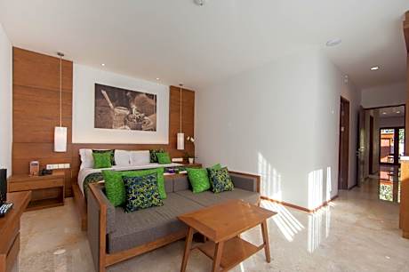 Two-Bedroom Deluxe Pool Villa