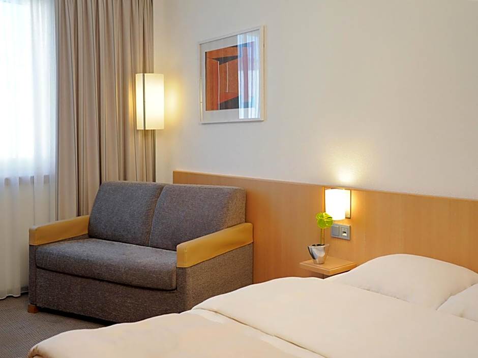 Novotel Duesseldorf City West Seestern
